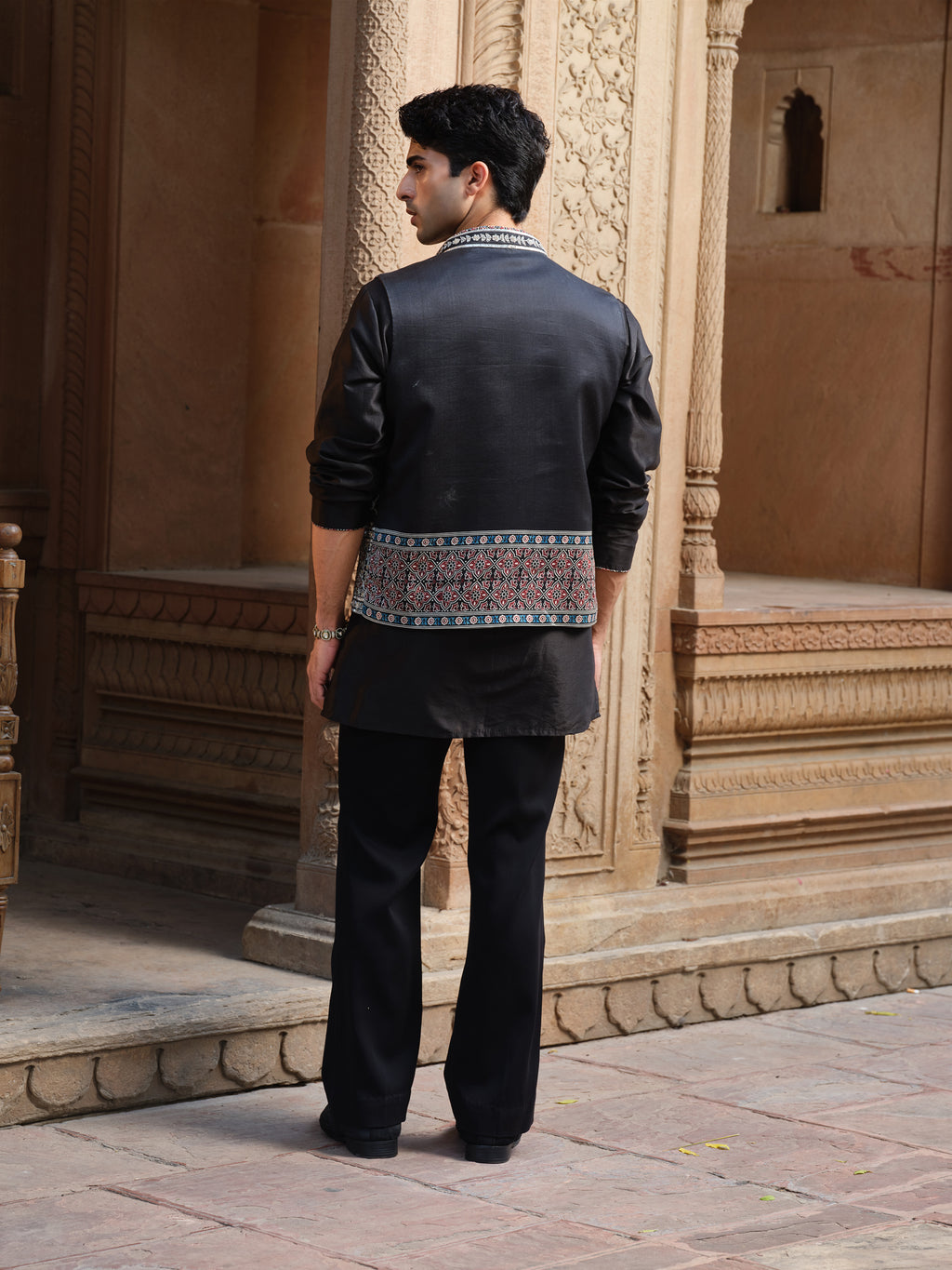 Jalore Kurta Jacket Set