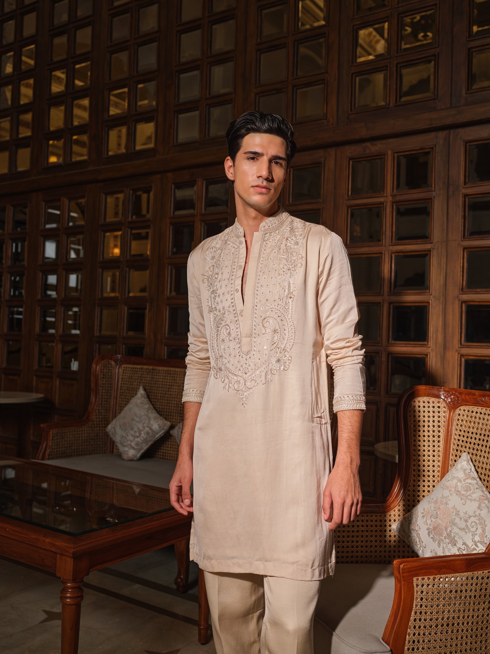 Mughal Élan Kurta Set