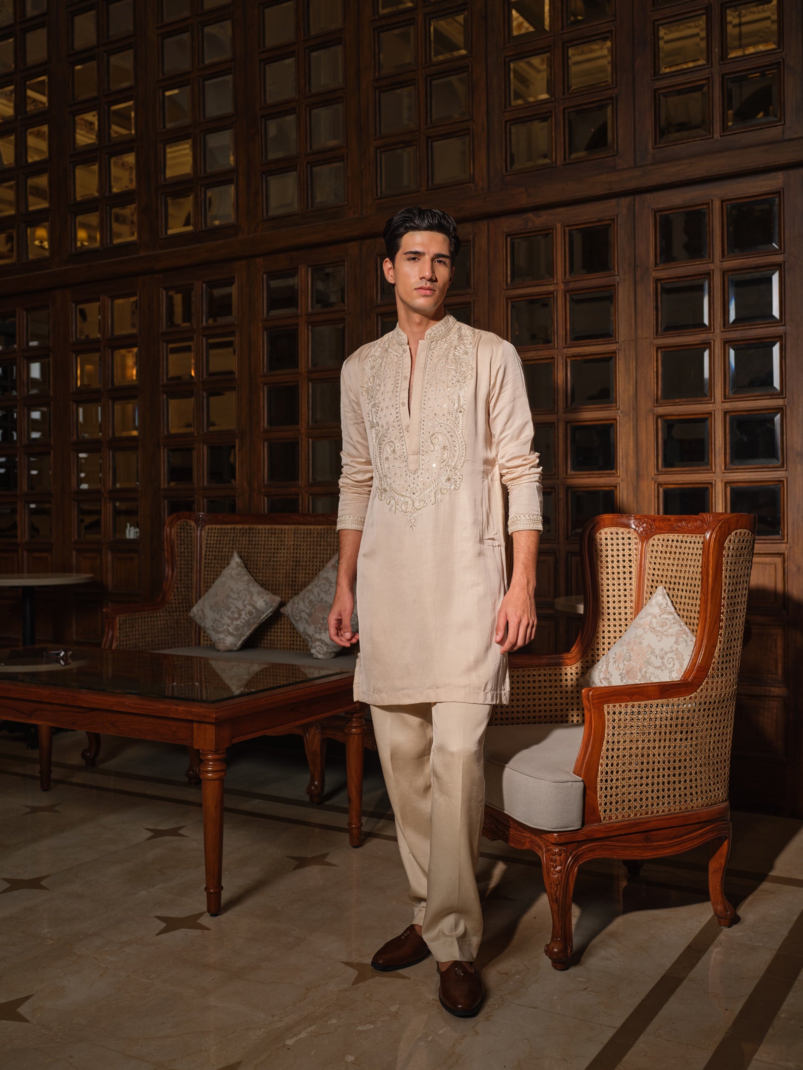 Mughal Élan Kurta Set