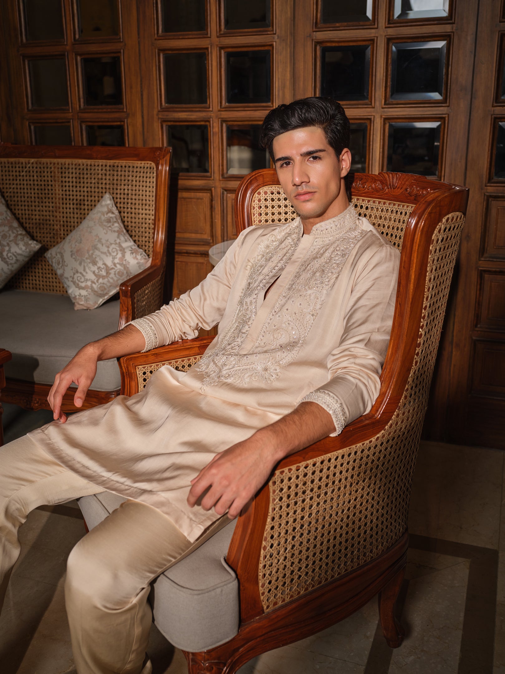Mughal Élan Kurta Set