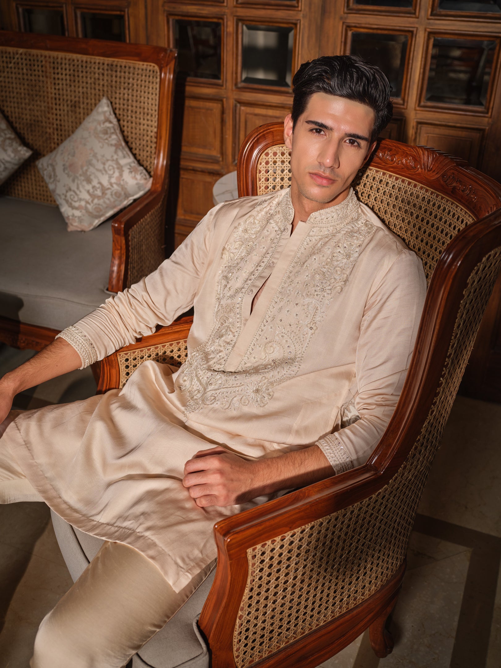 Mughal Élan Kurta Set
