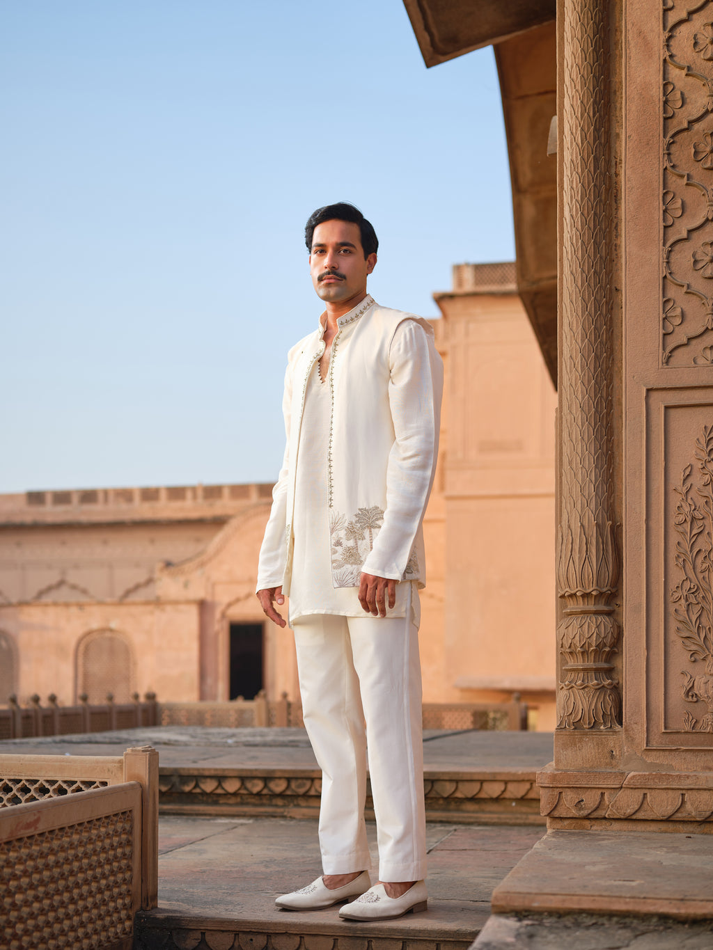 Gajner Kurta Jacket Set