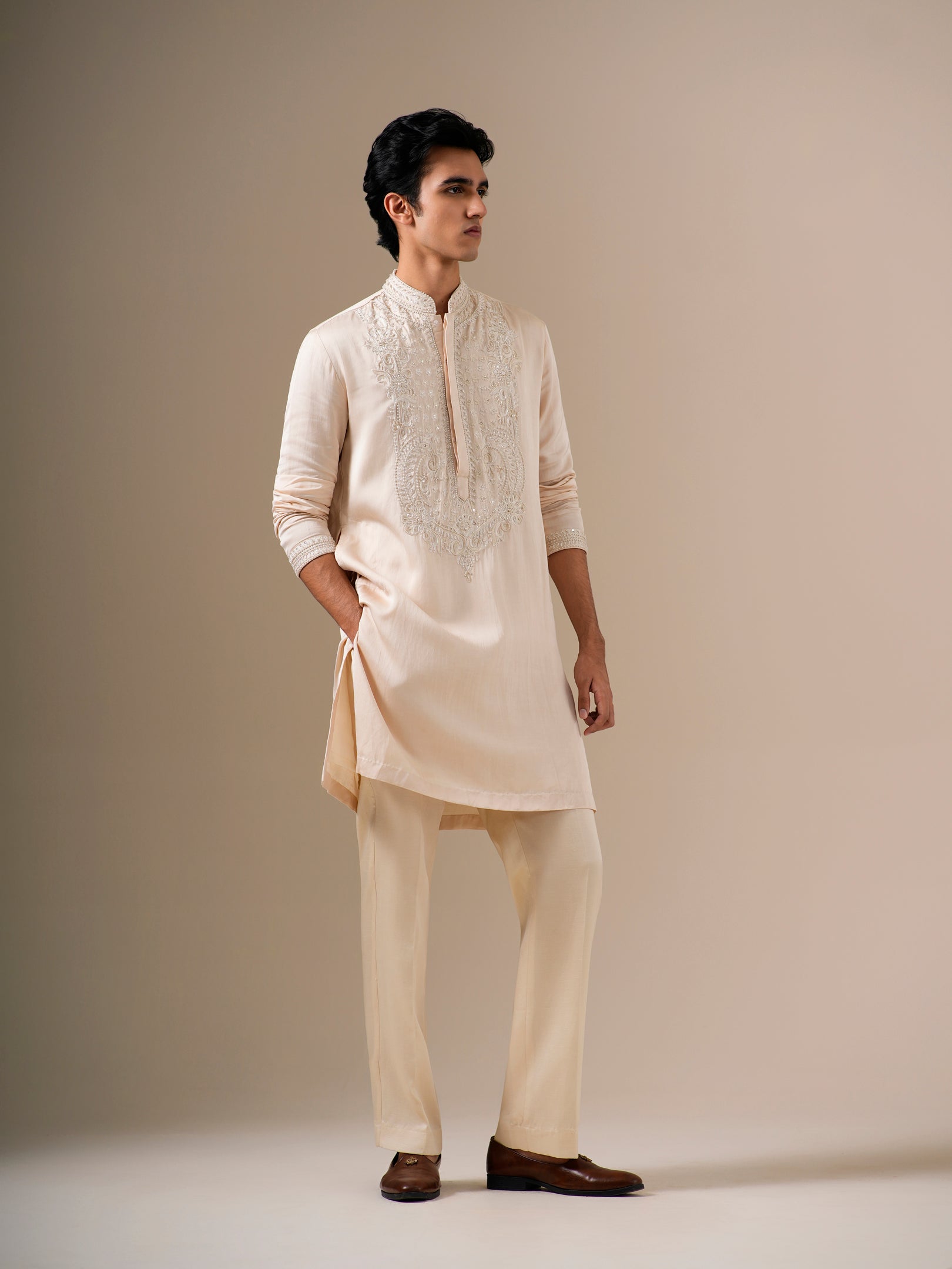 Mughal Elan Kurta Set